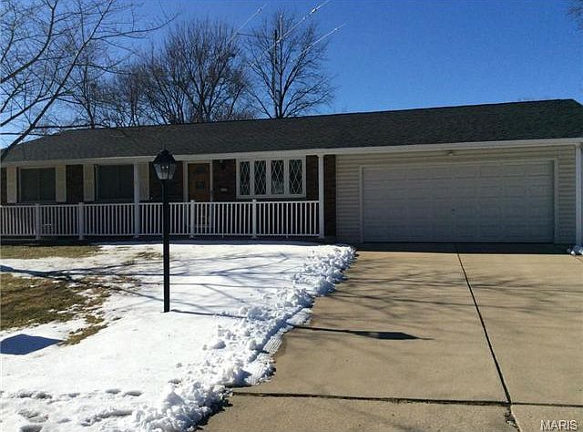 1st image of 4119 Fuller Ln
