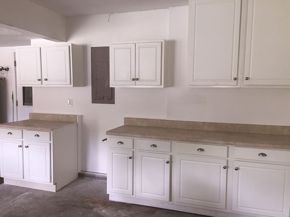 2nd image of 2249 Indian Springs Dr