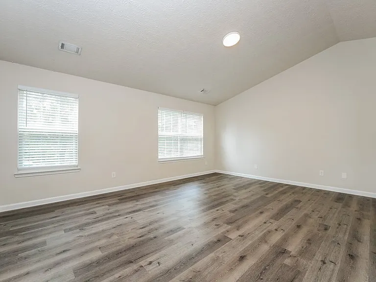 626 Stonecrest Dr — Photo 11