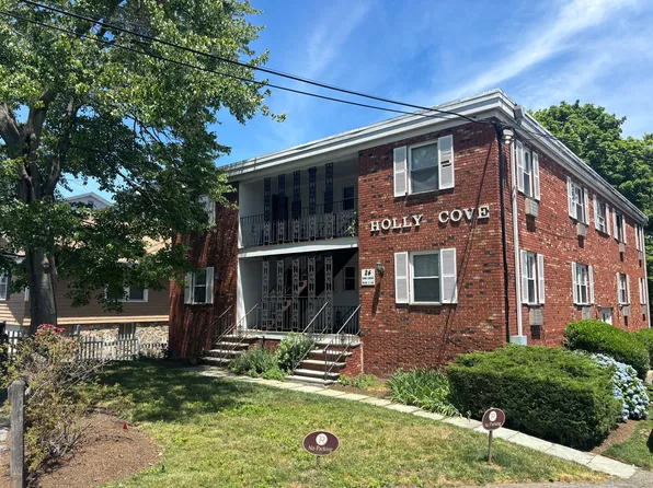 24 Home Court #4, Stamford, CT 06902