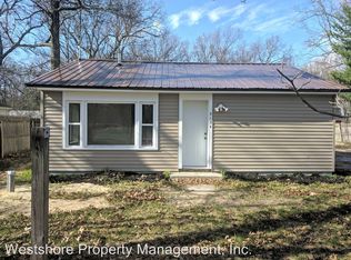 5134 Hall Rd, Muskegon, MI 49442