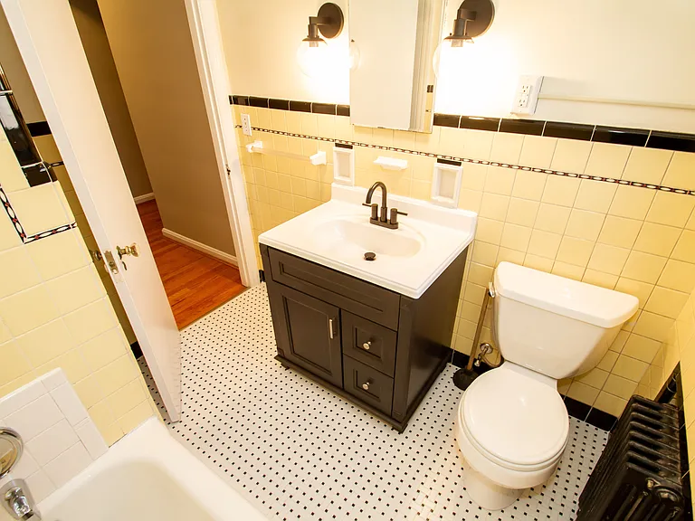 3838 Hyde Park Ave #2 — Photo 10