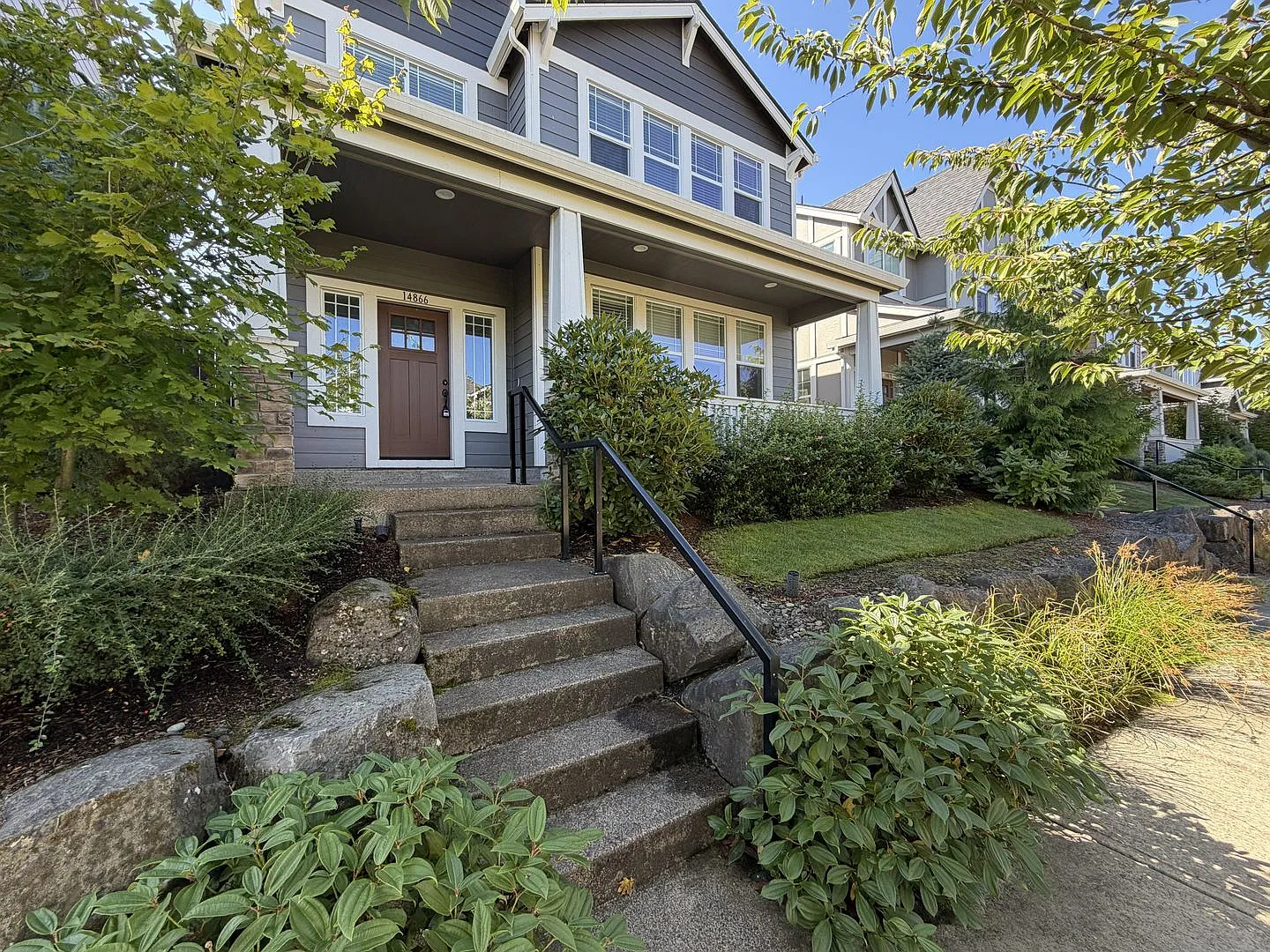Beaverton Lovely 4 Bedroom 2.5 Bathroom in Bethany Crossing! Garage, A/C and Washer & Dryer Inclu... — Photo 2