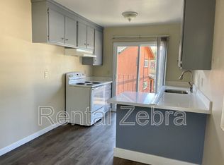 935 Civic Center Dr APT 4, Rohnert Park, CA 94928