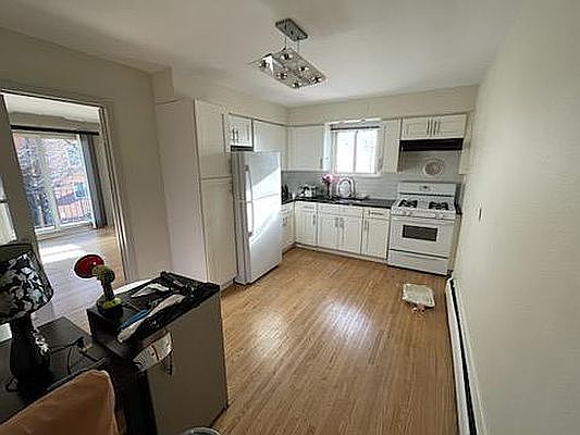 1st image of 2838 42nd St #1