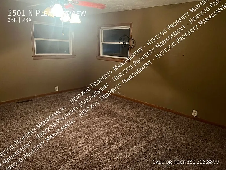 2501 N Pleasant View Rd — Photo 5