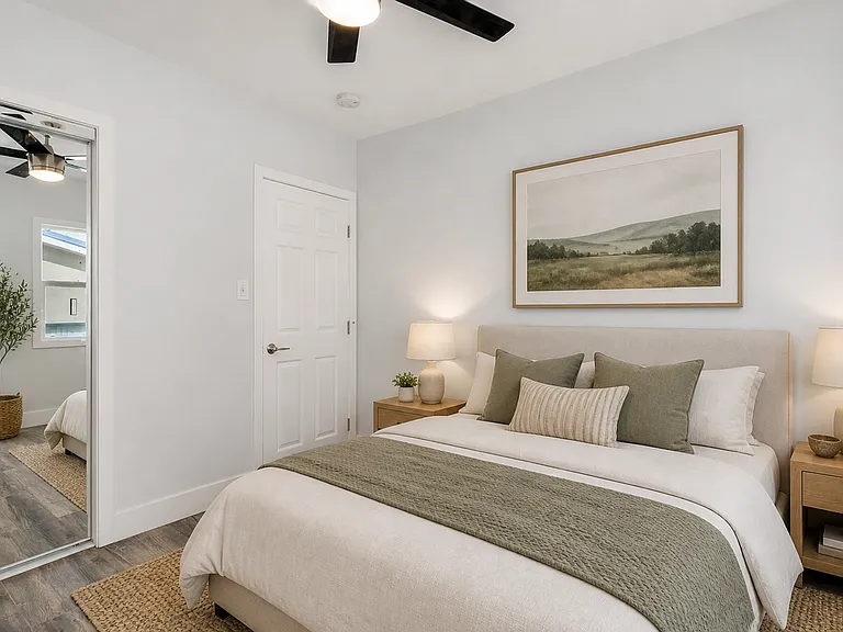 2755 James M Wood Blvd — Photo 4