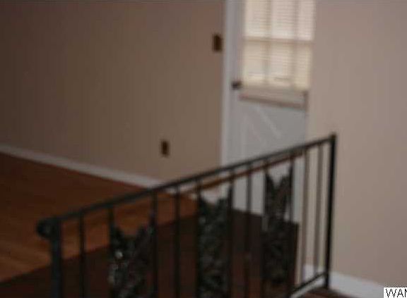 3rd image of 1524 Montrose Dr Unit 1