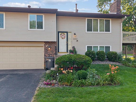 2nd image of 14323 Chestnut Dr