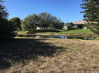 170 Mark Twain Ln, Rotonda West, FL 33947
