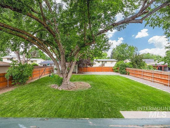 3rd image of 4105 N Liesel Pl