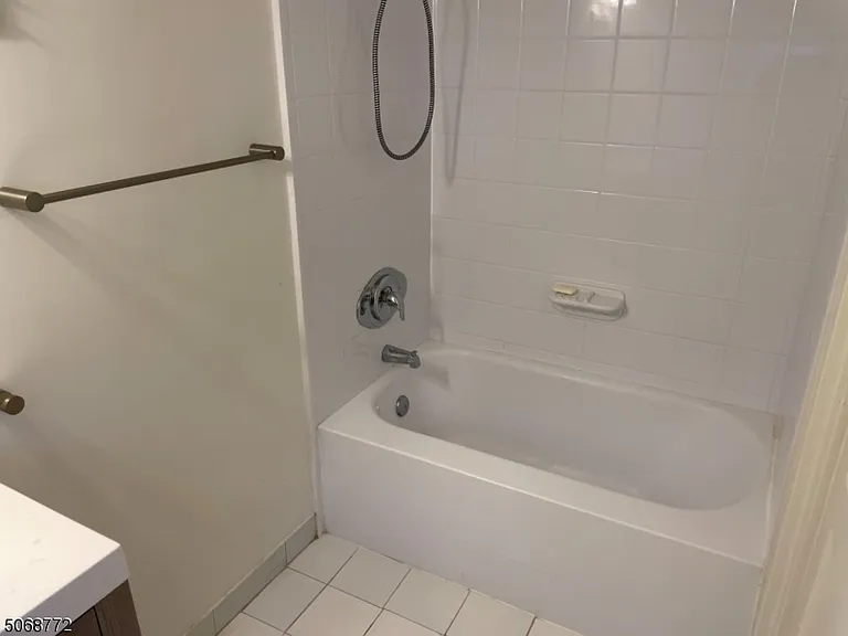 231 Elmer St — Photo 17