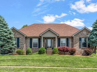 7113 Austinwood Rd, Louisville, KY 40214