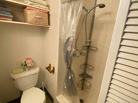 Second Full Bathroom