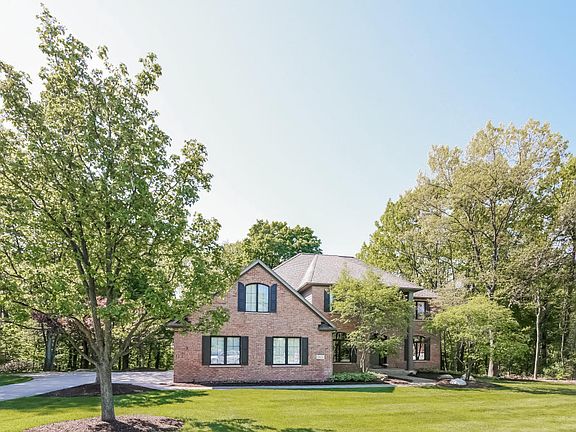 2nd image of 1615 Flowers Mill Dr NE