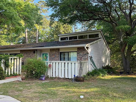 2nd image of 134 Wedgefield Village Rd. #36