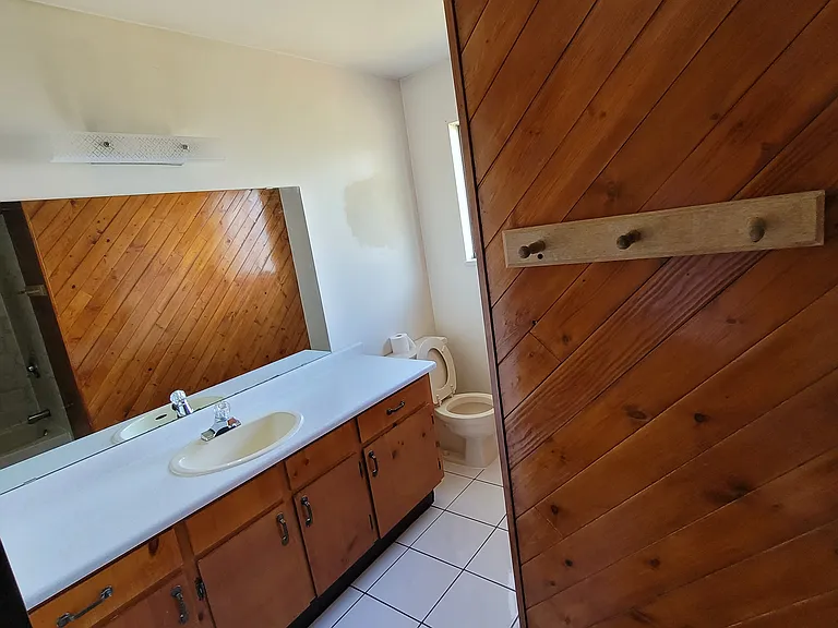 14953 71a Ave #1 — Photo 8