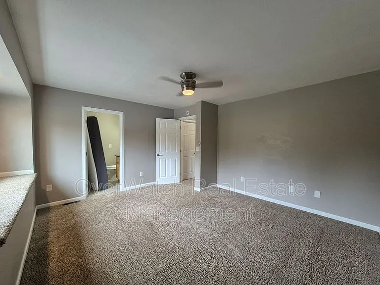 6133 Prosperity Dr — Photo 16