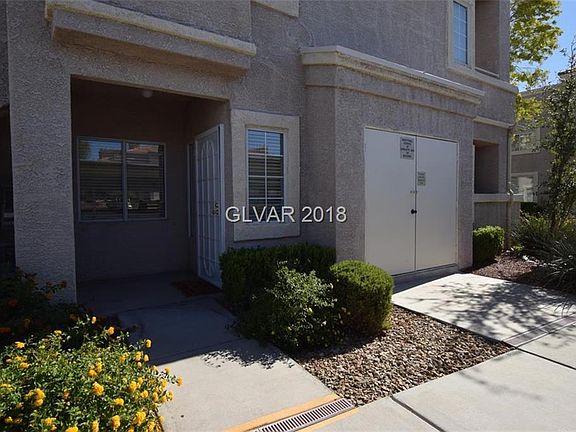 3rd image of 3125 N Buffalo Dr Unit 1072