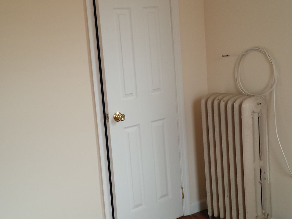 1st image of 16 Runyon Ave #2