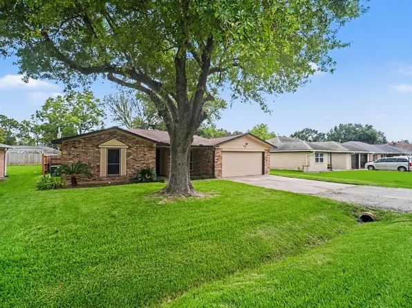9707 Mackworth Dr, Stafford, TX 77477