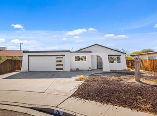 711 W Robertson Rd, Ridgecrest, CA 93555