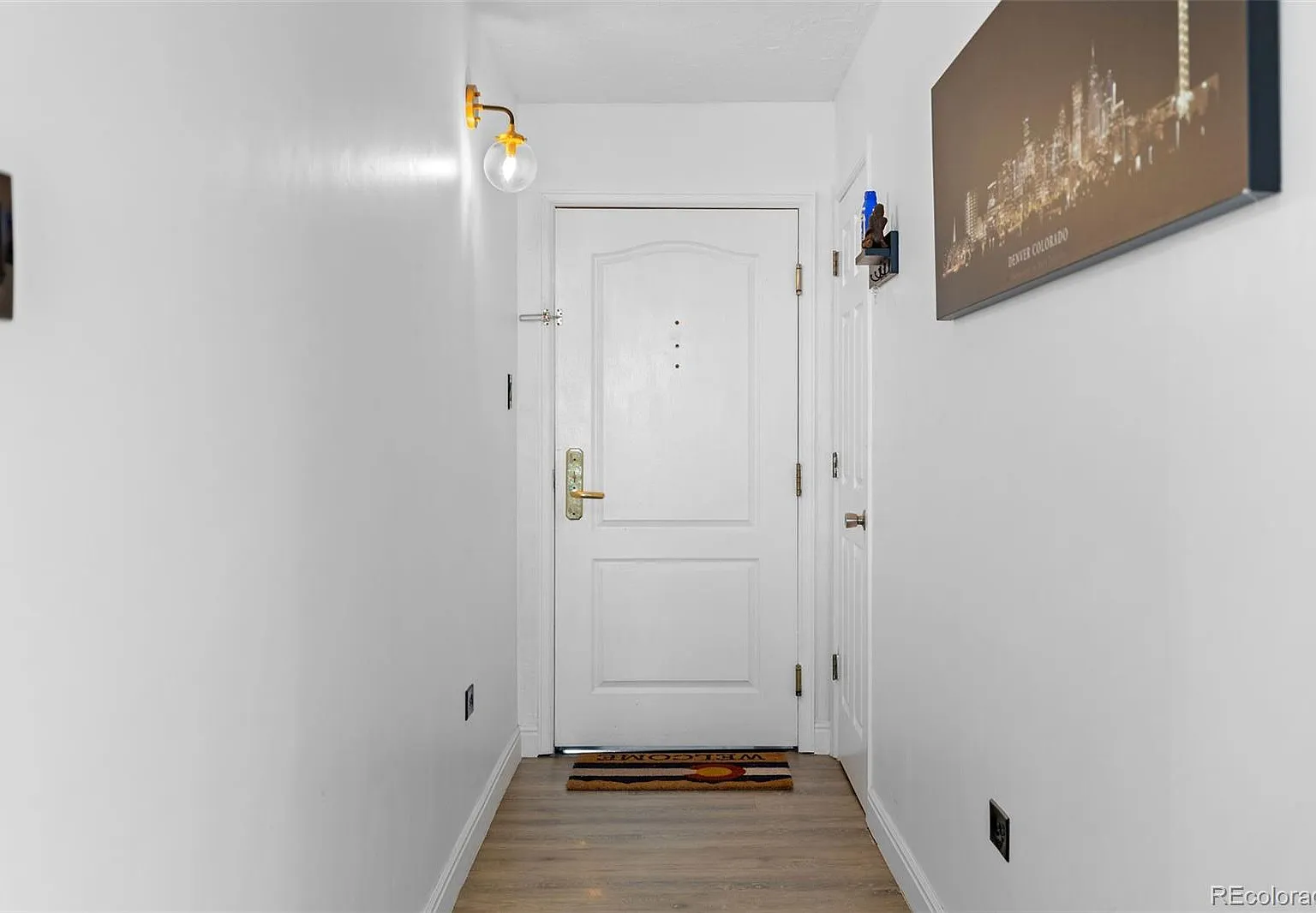 Studio, 484 sqft, $1,390 — Photo 2