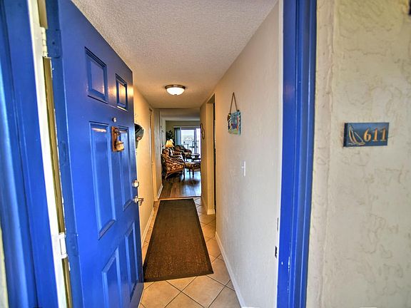 3rd image of 145 N Halifax Ave APT 611
