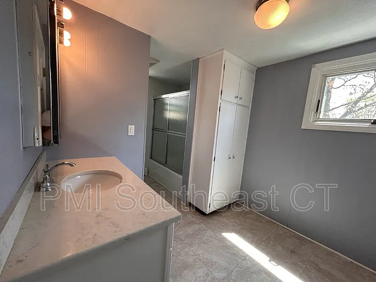 51 Lake Ave — Photo 31