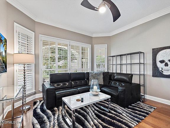 5th image of 1461 Harrington Park Dr
