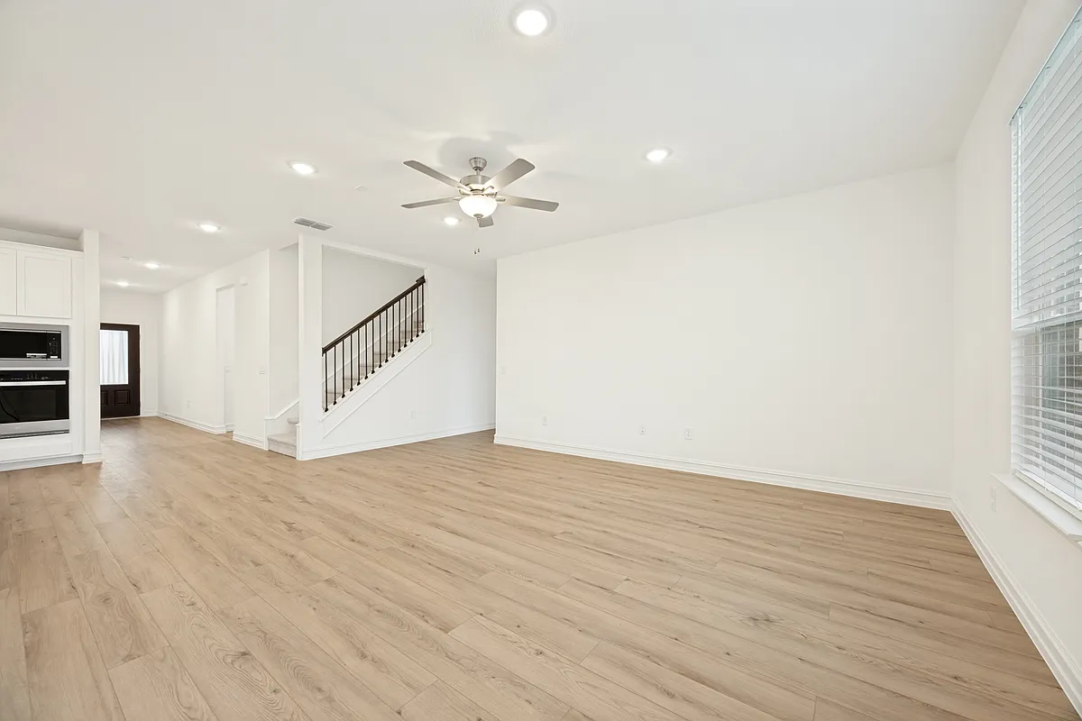 Building Photo - 1608 Kendell St
