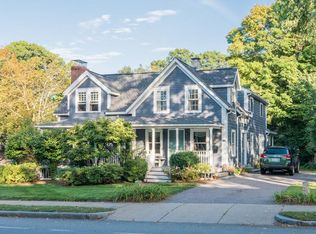 540 Grove St, Newton, MA 02462