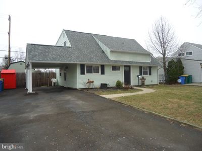 27 Crabtree Dr, Levittown, PA, 19055