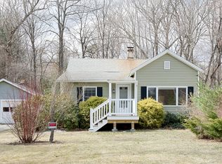 39 Bancroft Rd, Holden, MA 01520