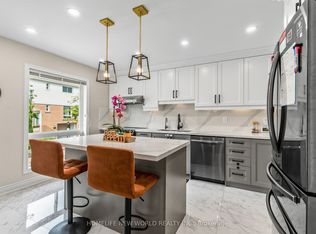 19 Liszt Gate #306, Toronto, ON M2H1G6