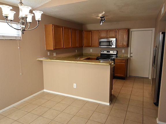 3rd image of 19827 N 46th Ave