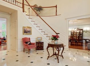 15 Pond View Rd, Chester, NJ 07930