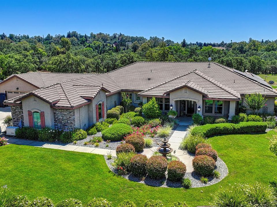 1st image of 1787 English Colony Way