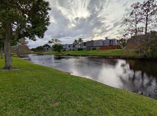 1575 Forest Lakes Cir APT C, West Palm Beach, FL 33406