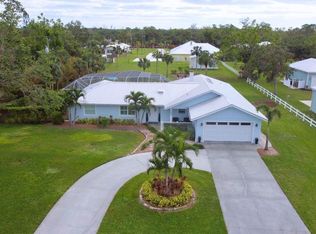592 Shetland Cir, Nokomis, FL 34275