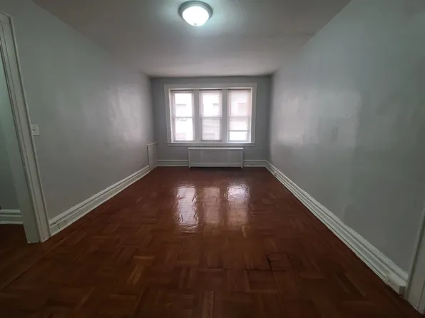 62 S Munn Ave #103, East Orange, NJ 07018