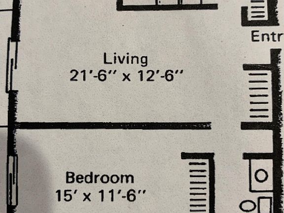 800 Square foot unit