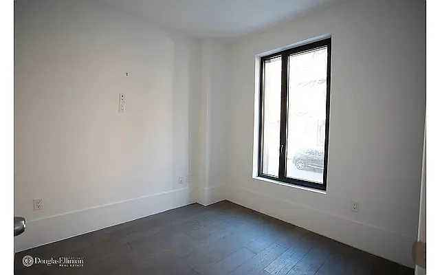 Rented by Douglas Elliman | media 8