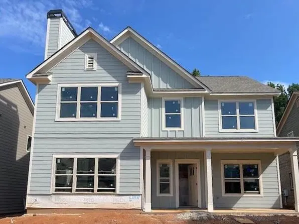 1170 Holly Dr, Loganville, GA 30052