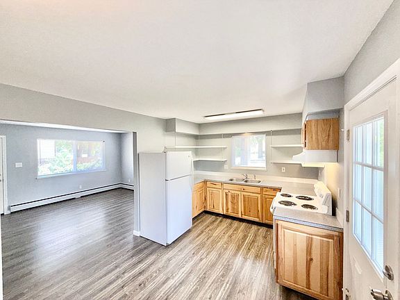 4th image of 423 Swope Ave #427