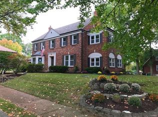 3954 Roland Blvd, Saint Louis, MO 63121