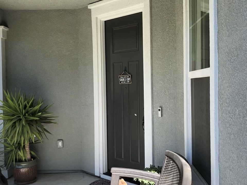 1st image of 217 Sundance Dr