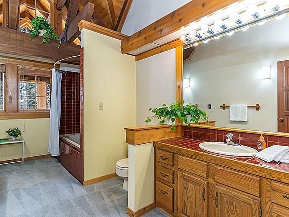 3rd image of 929 Northwood Blvd #59