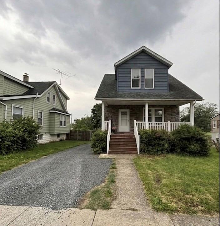 1st image of 29 Henry Ave