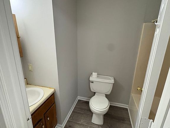 5th image of 4573 Calhoun Rd NE #G